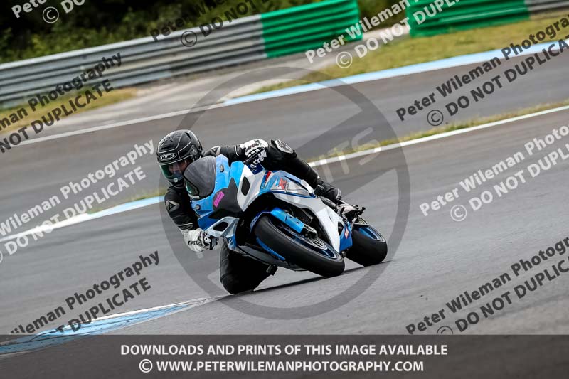 estoril;event digital images;motorbikes;no limits;peter wileman photography;portugal;trackday;trackday digital images